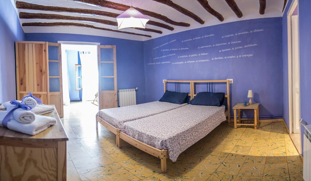 Turismo Rural La Ojinegra Alloza Szoba fotó